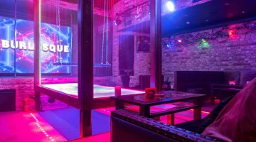 Стриптиз-клуб Burlesque на Хорошёвском шоссе изображение 1